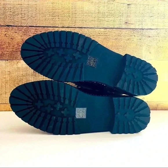 RARE NWT Kurt Geiger London Stoop Rainbow Crystal Oil Spill Leather Combat Boots - Picture 11 of 15